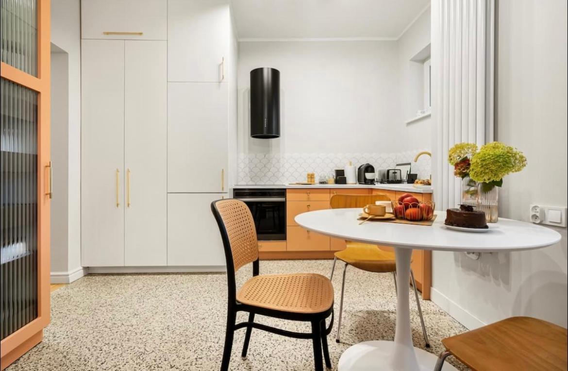 Boutique 2 Room Apartment In Center Of שצ'צ'ין מראה חיצוני תמונה
