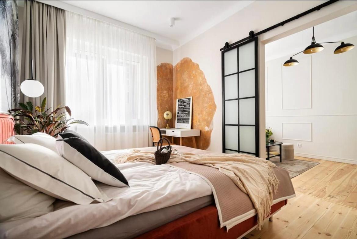 Boutique 2 Room Apartment In Center Of שצ'צ'ין מראה חיצוני תמונה